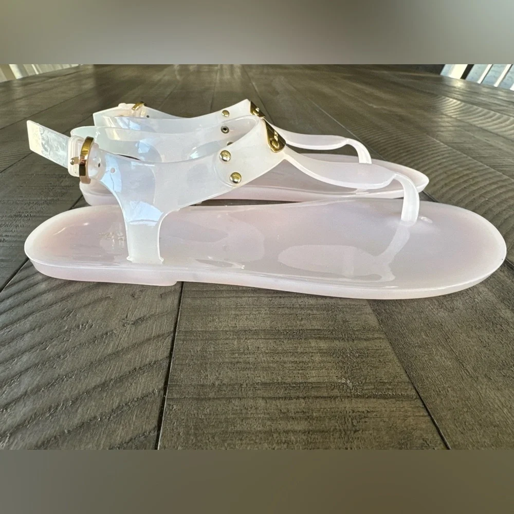 MICHAEL Michael Kors - MK Plate Jelly Thong Sandals Women's Size 7 (NWOT)